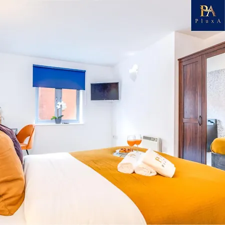 Apartament Pluxa Sunstone Deluxe - Spacious Centre *