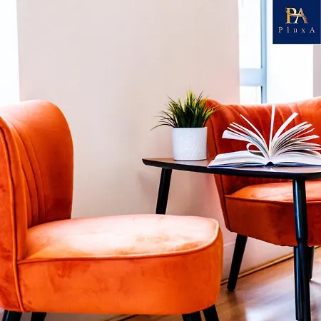 Pluxa Sunstone Deluxe - Spacious Centre Birmingham